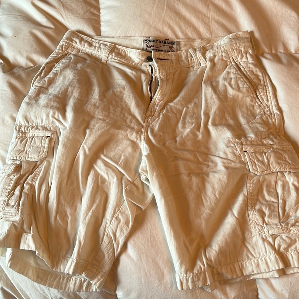 Tommy Bahama cargo shorts